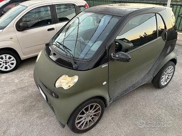 Smart ForTwo 700 coupé pure