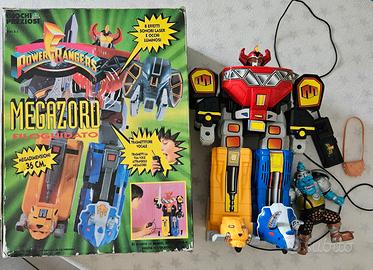 megazord power rangers + Squat
