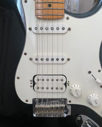 pick up fender player series stratocaster