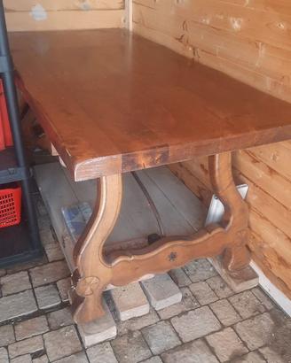 Tavolo fratino in legno massello gambe a Lira