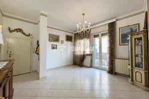 Trilocale a piano rialzato e a due passi dal Centr