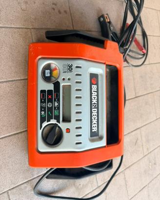 Caricabatterie/avviatore Black+Decker 30 A / 80 A
