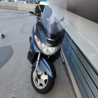 Suzuki Burgman 400