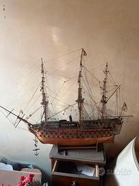 Grande veliero da collezione