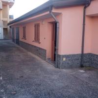 Pianoterra, indipendente, cortile, 200mt dal mare