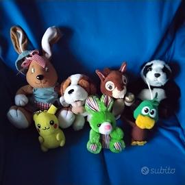 piccoli animali di peluche