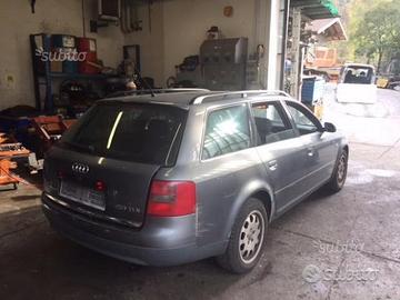 Ricambi carrozzeria Audi A6 99 colori blu e grigio