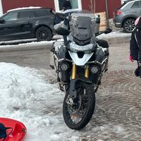 Triumph tiger 1200 rally explorer