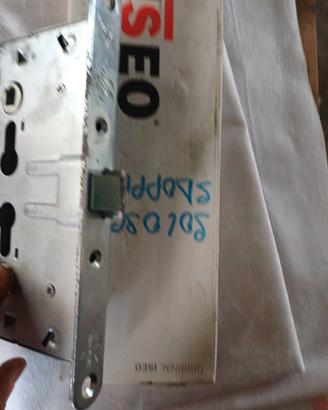 Serratura ISEO per porte taglia fuoco.   N Nicola.