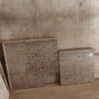 Pezzi di granito