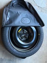 Ruotino Mercedes con Crick