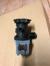 Pompa scarico hotpoint aqm8d aqualtis hotpoint