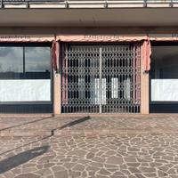 Negozio in centro a Vo'