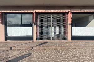 Negozio in centro a Vo'