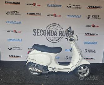Vespa 150 LX