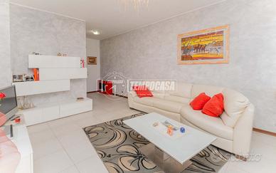 VILLA (QUADRILOCALE) 155 MQ CON GIARDINO E TAVERNA