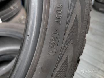 4 pneumatici invernali Nokian WR DE 225/45 R17 91H