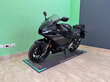 Yamaha YZF R3 - Km0 2025