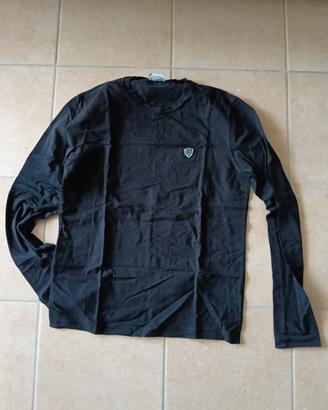 t-shirt emporio Armani 