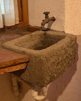 Lavello in pietra | Vasca | Lavabo | Fontanella