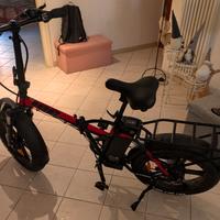 Bici elettrica pieghevole 