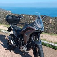 MOTO MORINI X-CAPE 650