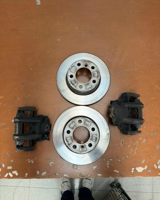 Kit freni anteriori BMW  F20  pinze + dischi origi