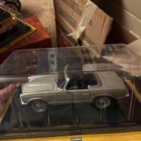 Modellino scala 1/24 Mercedes Bens 230 SL '56