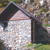 Baita e terreno nel Vallone di Riofreddo