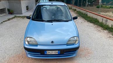 Fiat 600 anno 2003