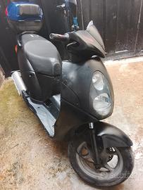Honda chiociola 150cc con 24 kilometri prezzo 450 