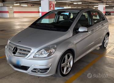 Mercedes- Benz Classe B W245 2.0 cdi 140cv Sport