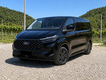 Ford Tourneo Custom Titanium 2.0 EcoBlue 170CV AWD