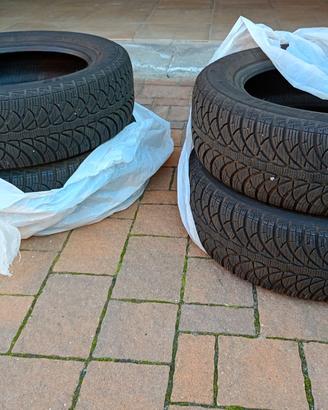 4 Gomme Invernali Fulda  Montero 3- 185/60 R15 88T
