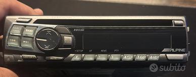 Autoradio Alpine CDM-9823R CD  funzionante