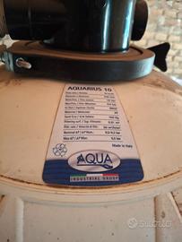 pompa aquarius 10 mai usata solo impolvera