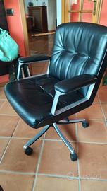 poltrona ufficio tecno p126 Osvaldo Borsani 