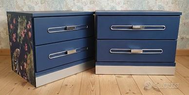 coppia di comodini colore blu navy 