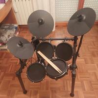 Batteria Alesis Nitro Mesh Kit