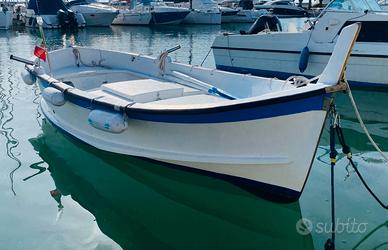 Gozzo Ligure entrobordo