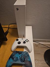 xbox serie S PARI AL NUOVO
