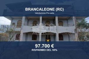 Immobile in asta di 383 m² con box auto a Brancale