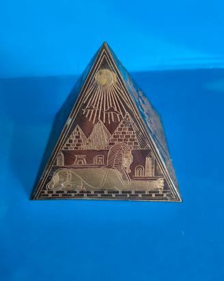 Piramide egizia.