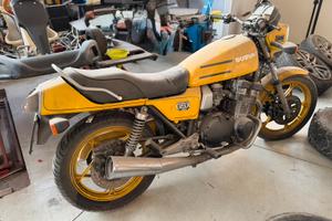 Suzuki gsx 750
