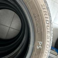 Pneumatici estivi seminuovi