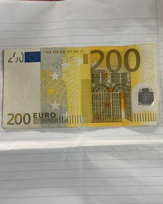 Banconota 200 euro trichet