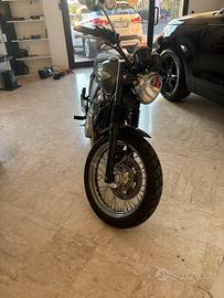 Triumph 850 Bonneville