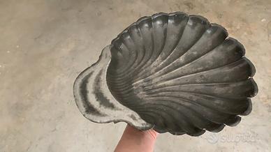 Conchiglia in peltro