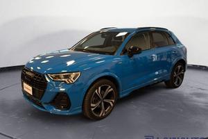 Audi Q3 35 TFSI S-TRONIC IDENTITY BLACK