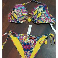 Bikini tribale donna 